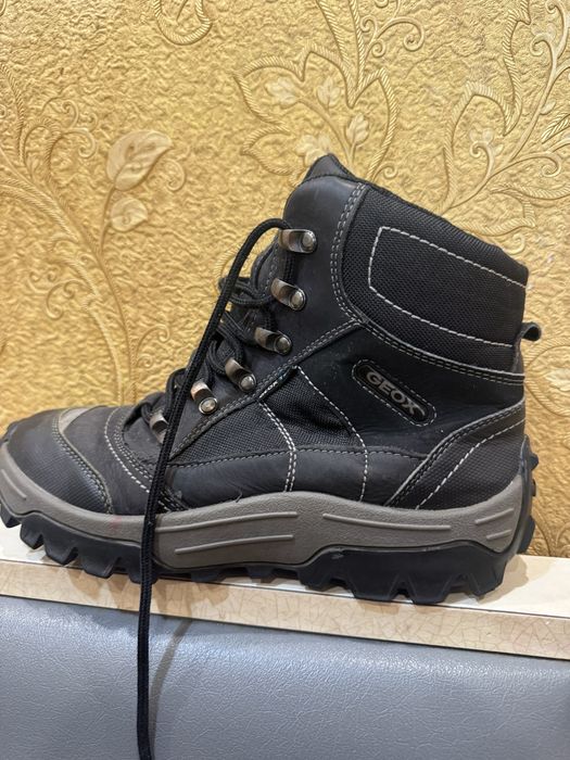Ботинки на мальчика geox 36 размер
