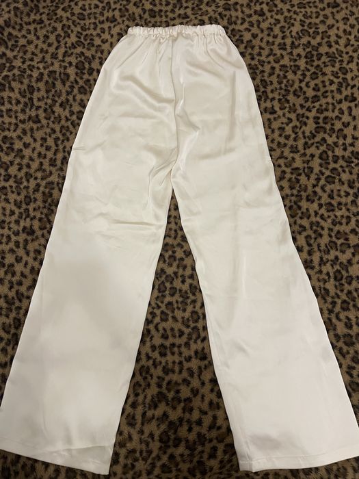 Жіночі атласні штани молочні