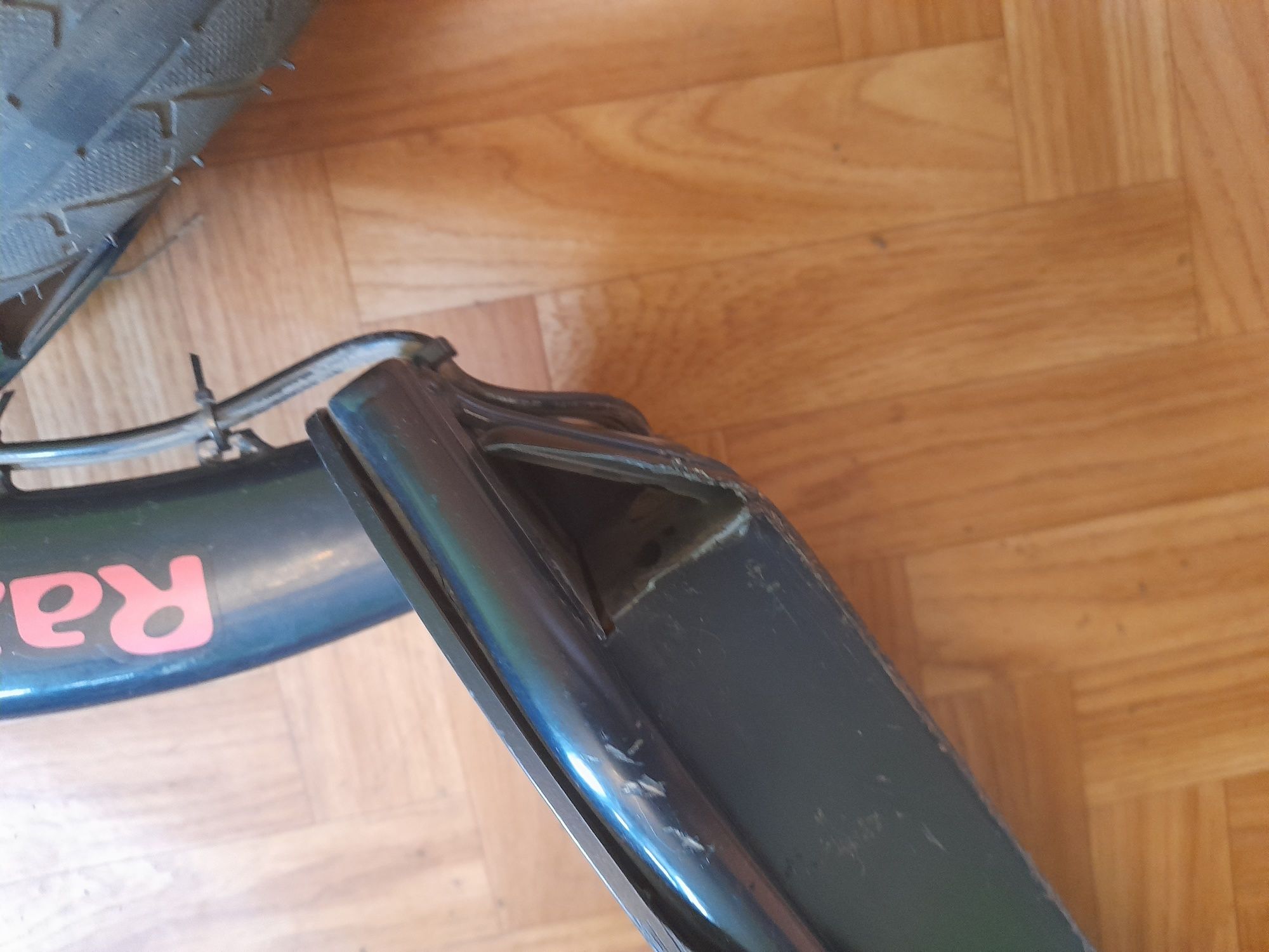 Hulajnoga elektryczna Razor E100S
