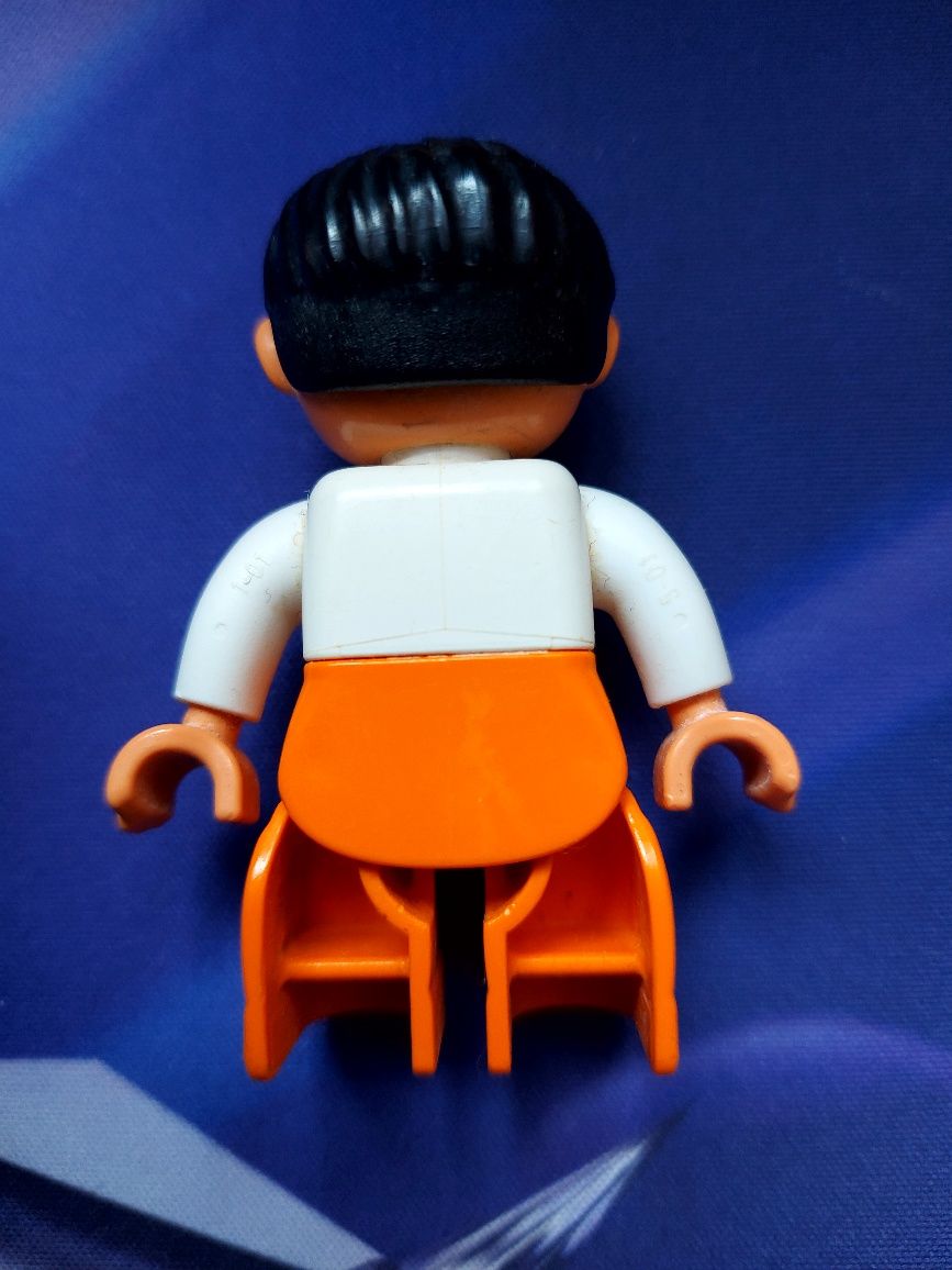 LEGO DUPLO figurka sanitariusz