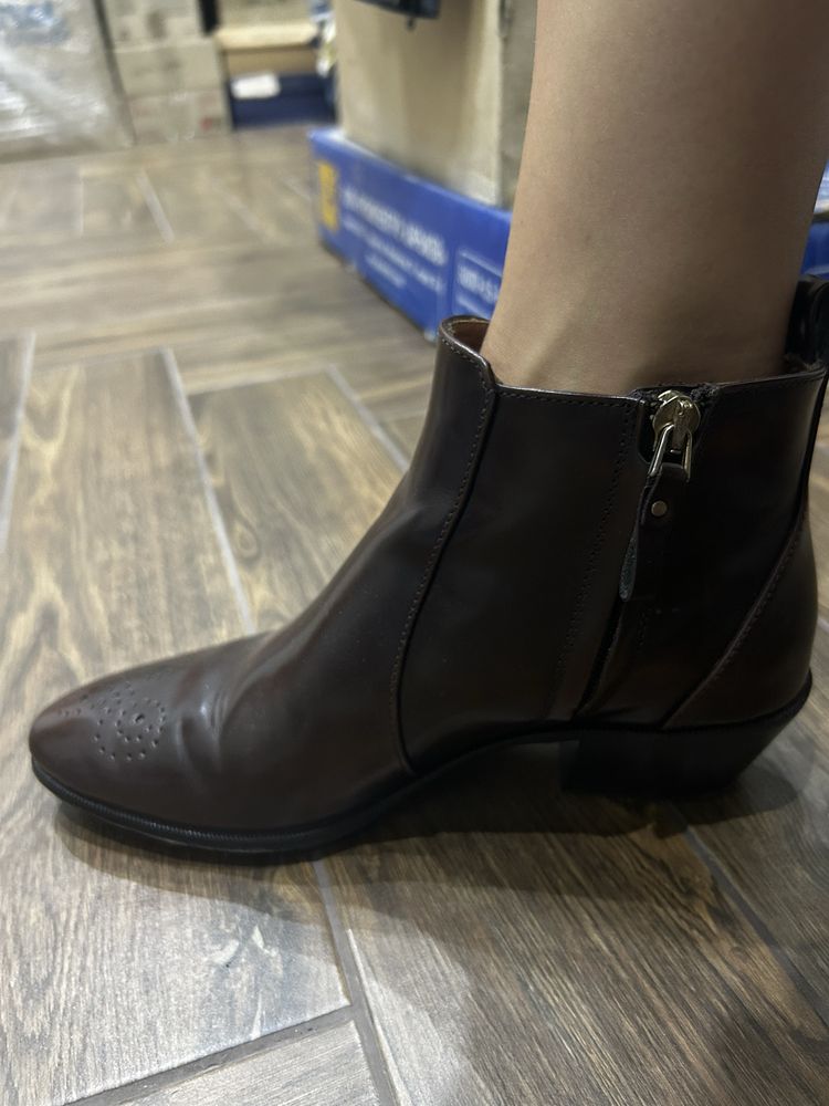 Massimo dutti чобітки