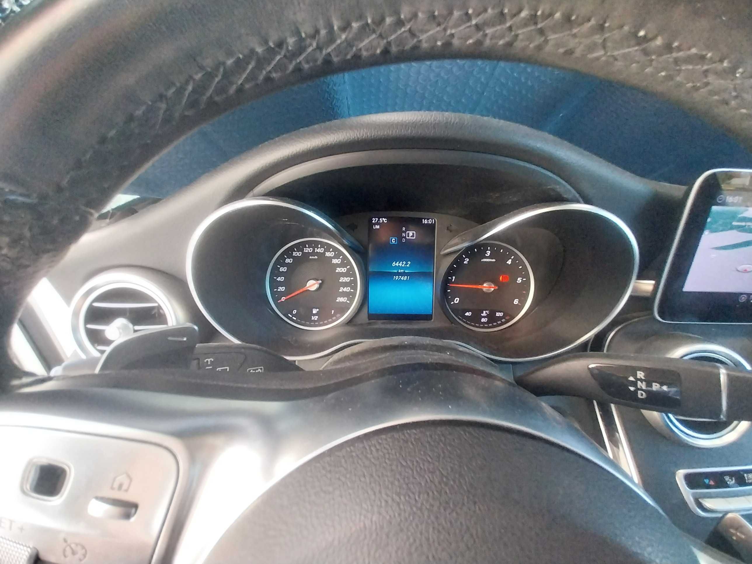 Mercedes Amg C200