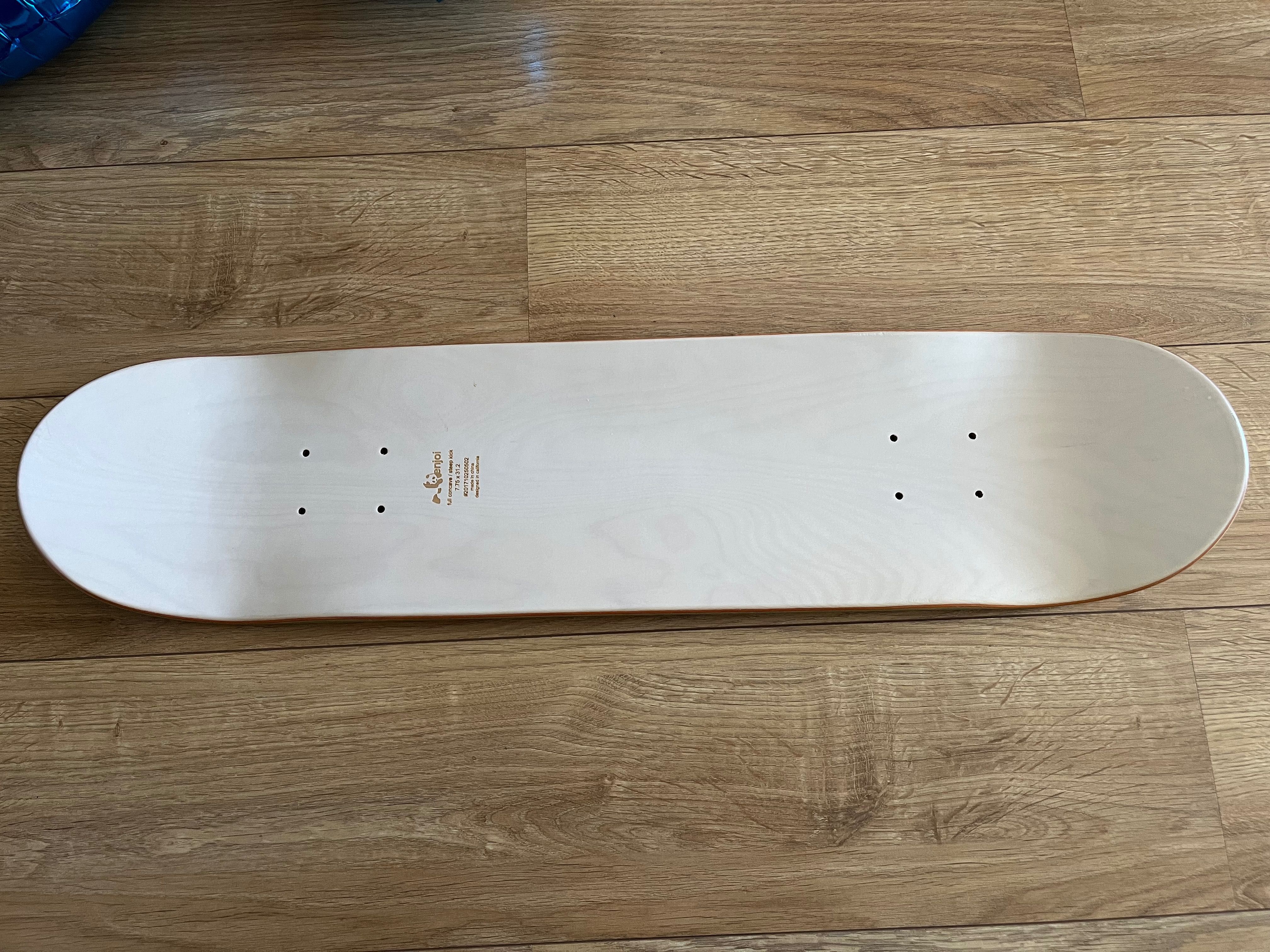 Tábua de skate Enjoi nova + lixa SK8DLX