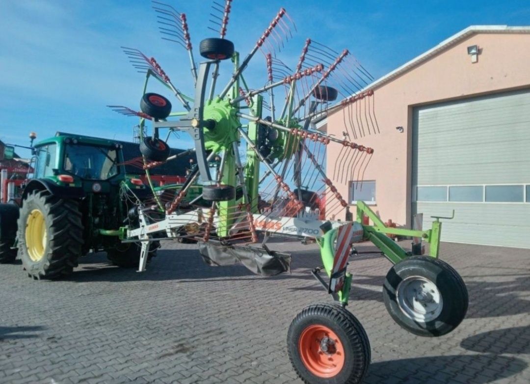 Zgrabiarka dwukaruzelowa Claas liner 2700
Stan bardzo dobry
Gotow