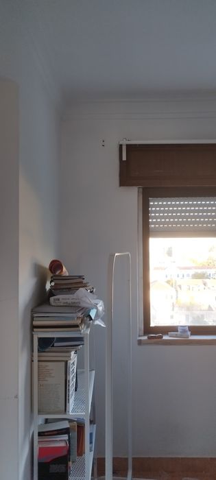 Quarto duplo ou single para alugar - Belas