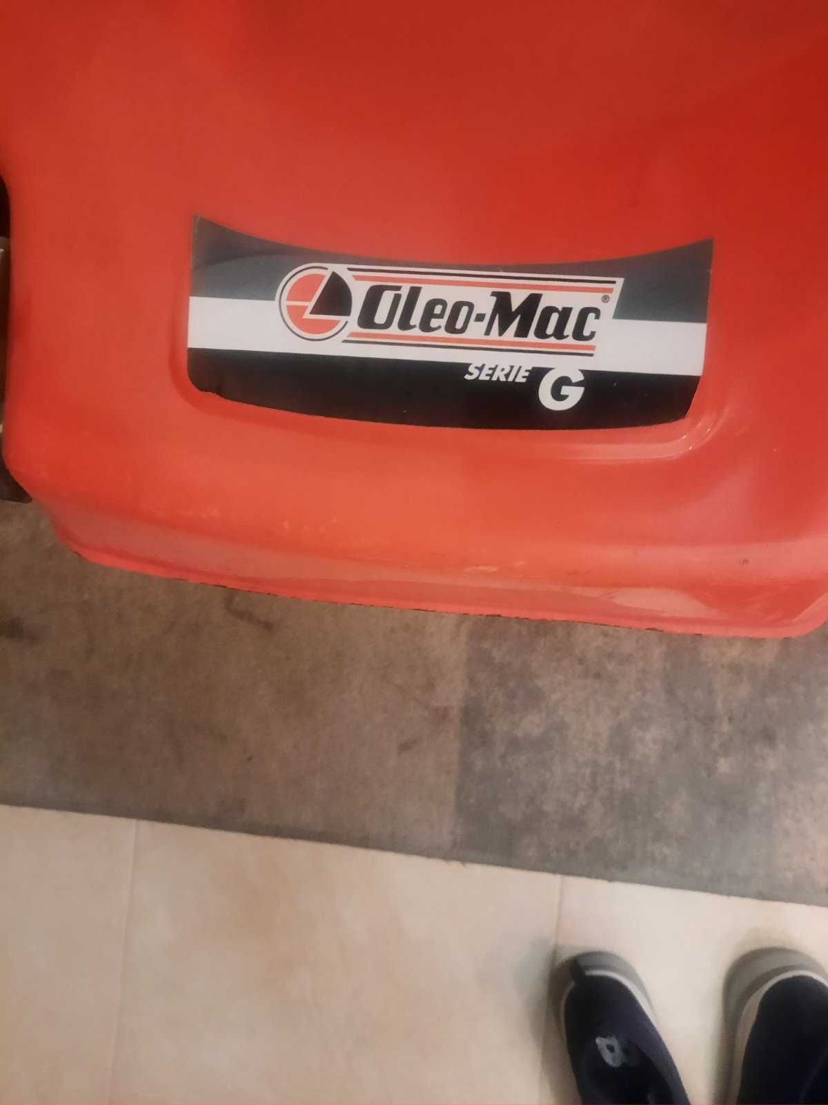Газонокосарка бензинова Oleo-Mac G 47