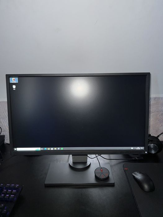 Monitor 240hz BenQ XL2546 DyAc