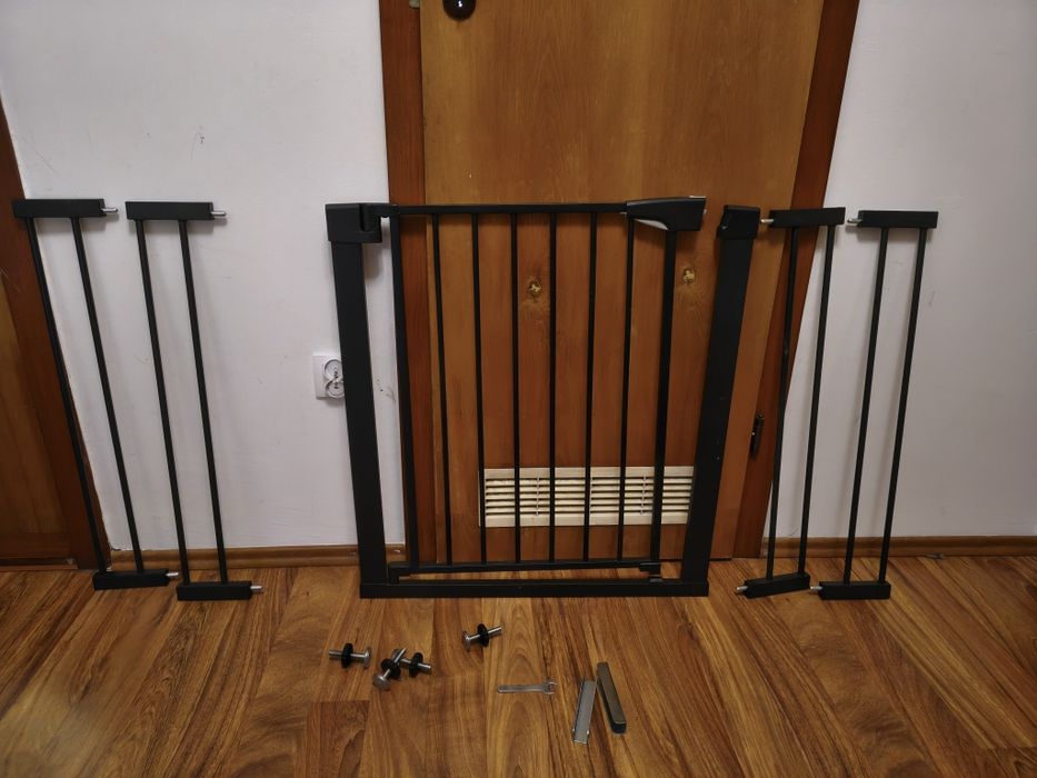 Solidna bramka zabezpieczająca  75-130