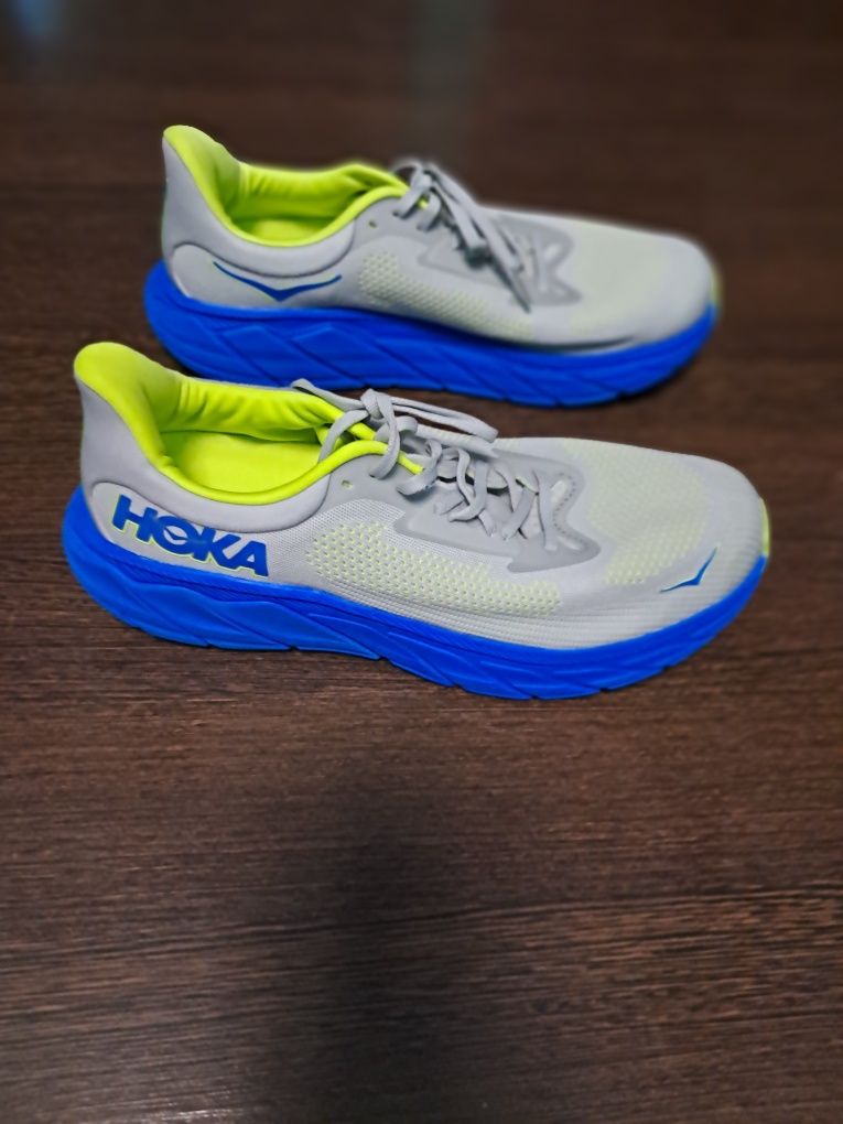 Кросівки HOKA ONE ONE Arahi 7.   Р 46  29.5см