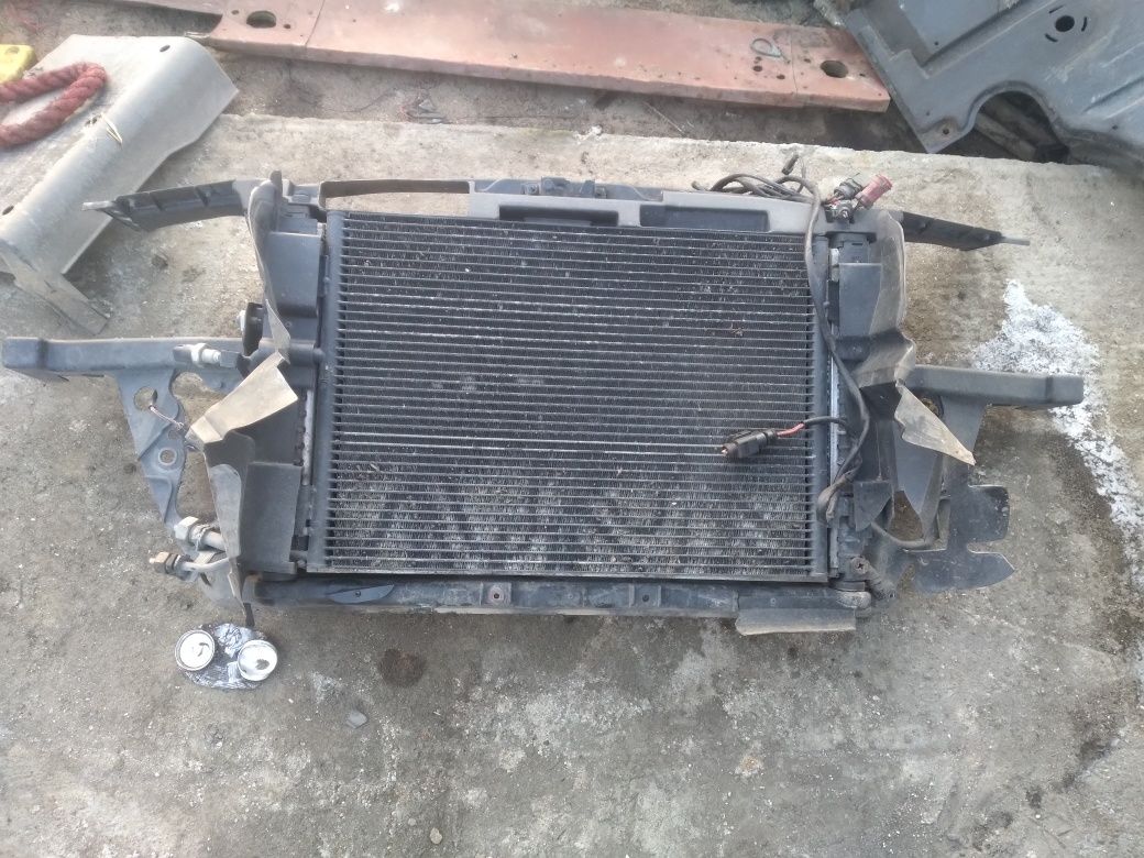 Pas przedni chłodnice audi a6 c5 2.4 2.8 automat