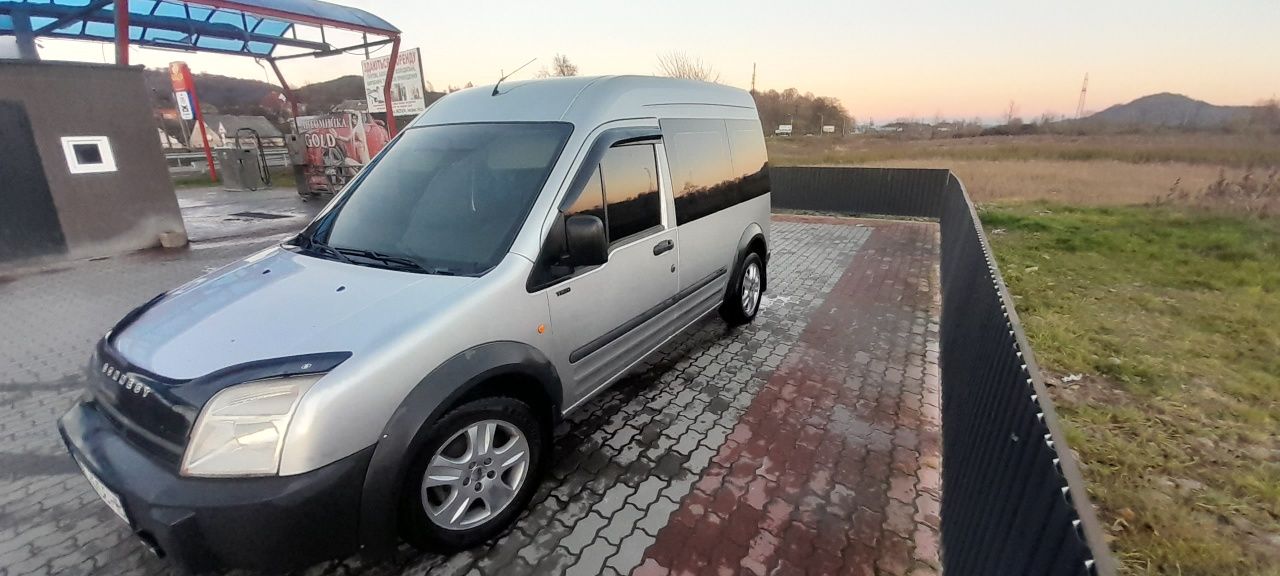 Продам Ford Transit Connect MAXI