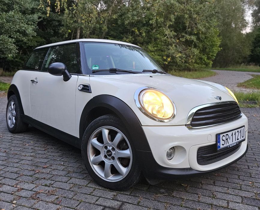 MINI ONE Mini One niski przebieg, bardzo dobry stan!