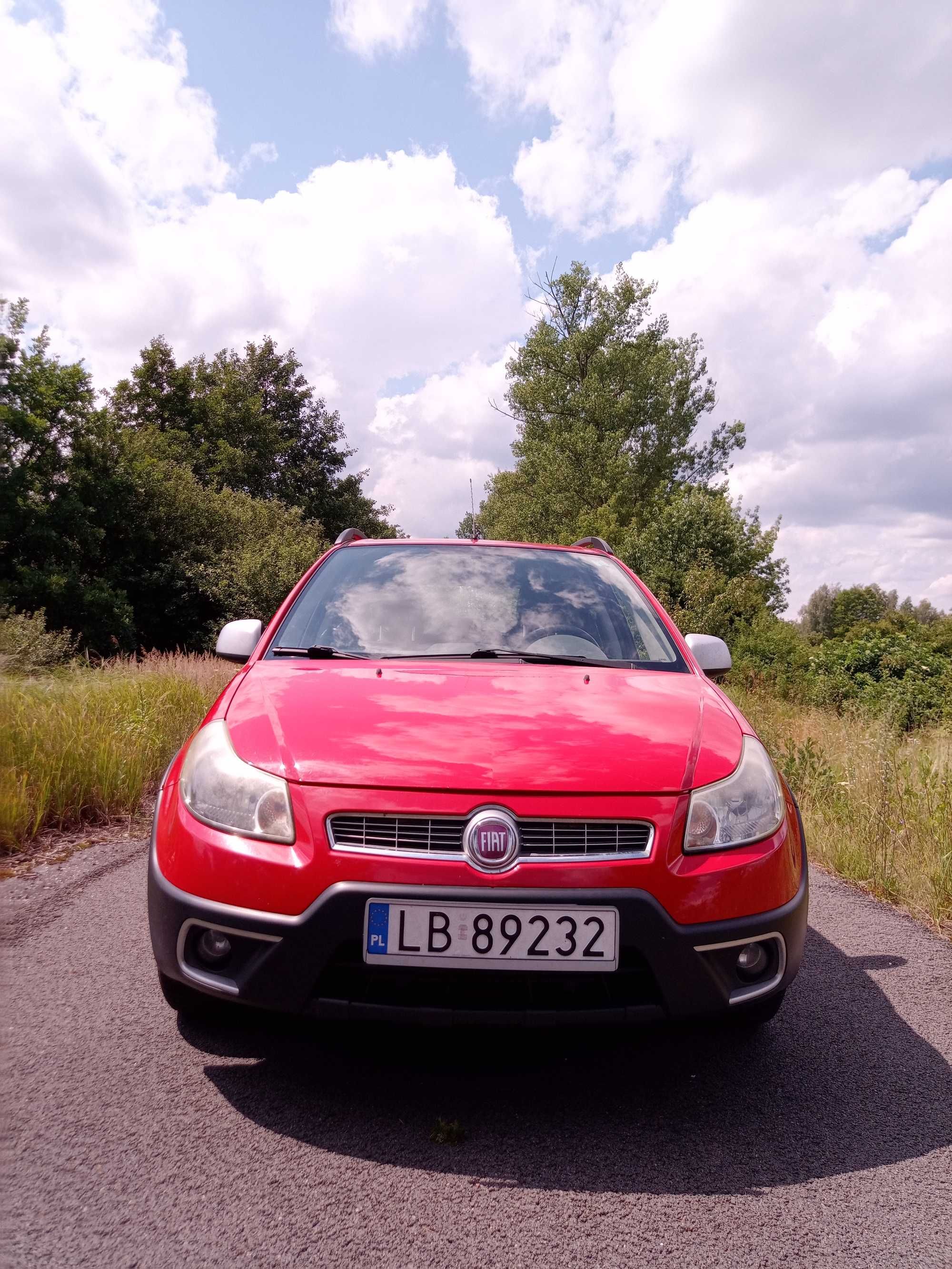 Fiat Sedici 4x4 z 2009 r., 1.6 benzyna, moc 120 KM, przebieg 136000 km