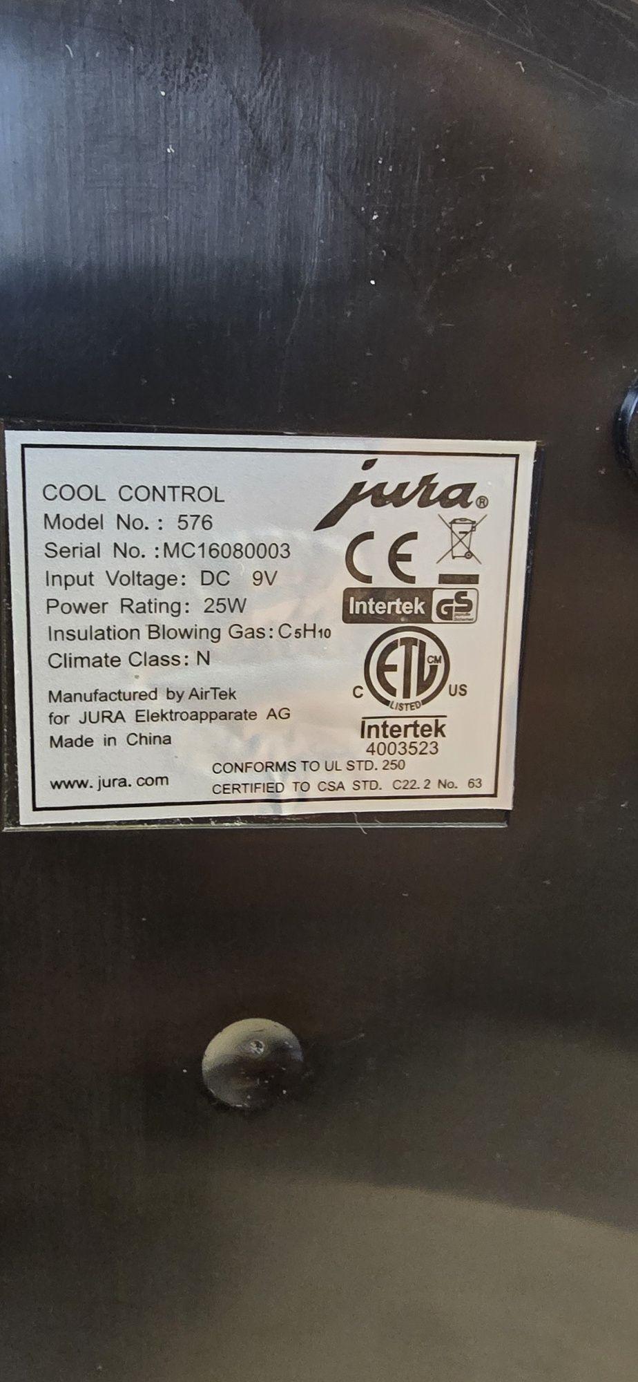 Chlodziarka do mleka Jura cool control 0,6