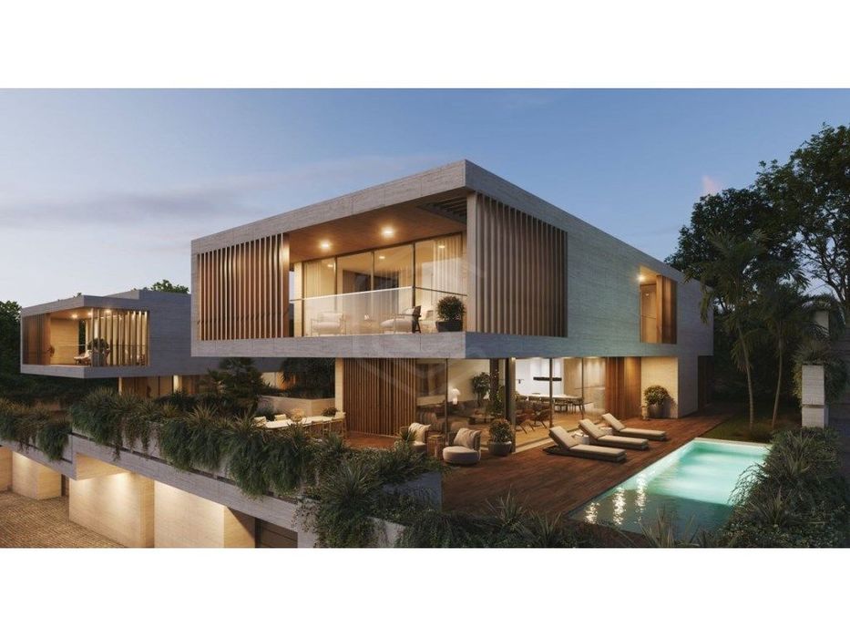 Lote com projeto de arquitetura aprovado para construção de 2 morad...