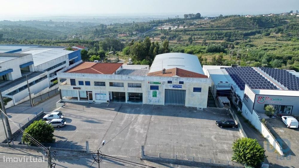 Espaço Comercial T2 em Oliveira do Hospital e São Paio de Gramaços de