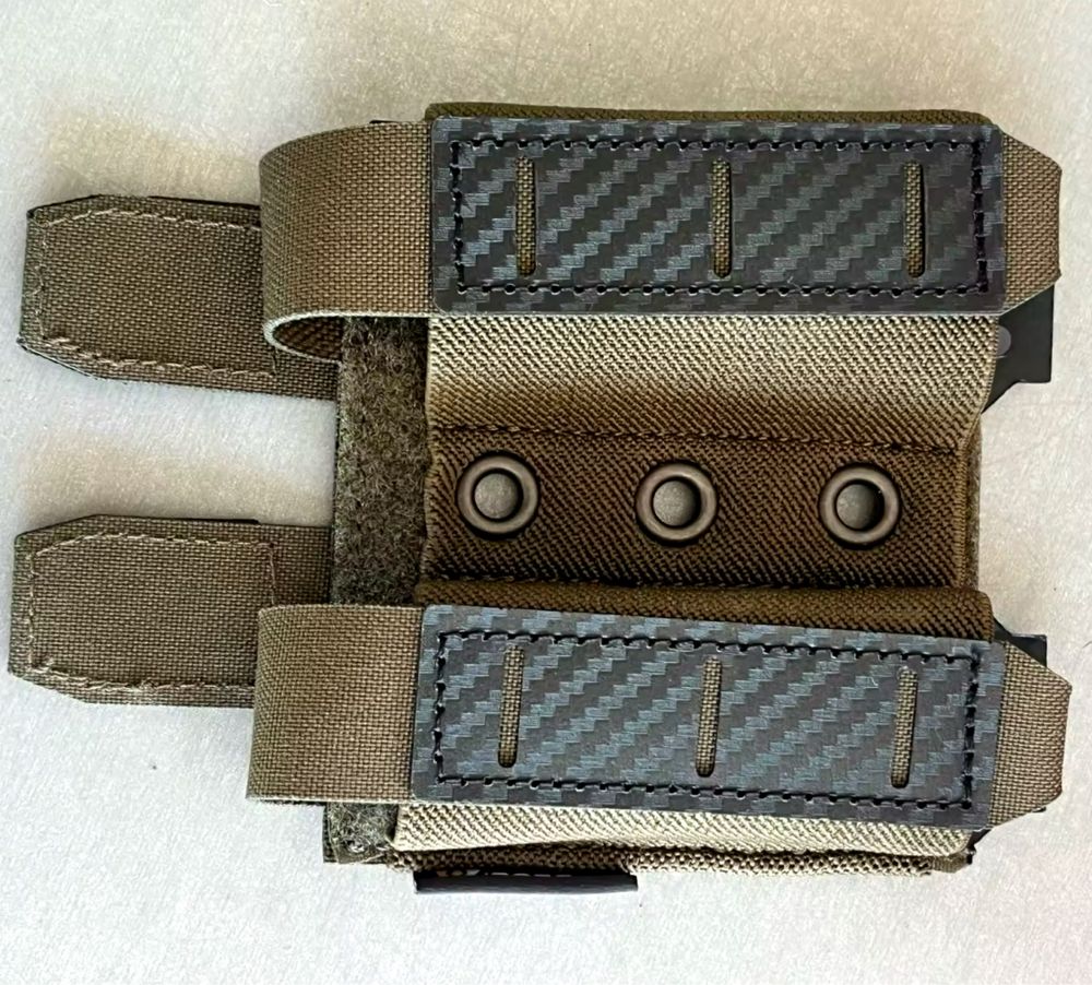 Podwójna ładownica na magazynek 9mm army molle carbon zasobnik