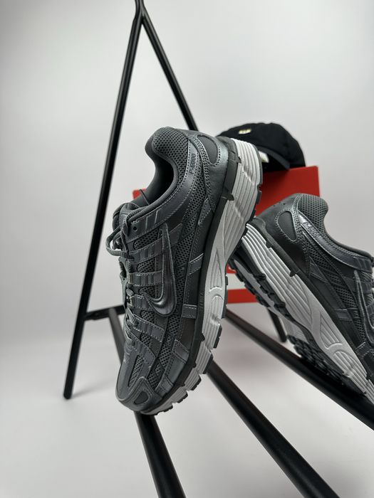 Оригінал!! кросівки Nike P-6000 "Metallic Cool Grey/White/Wolf Grey"