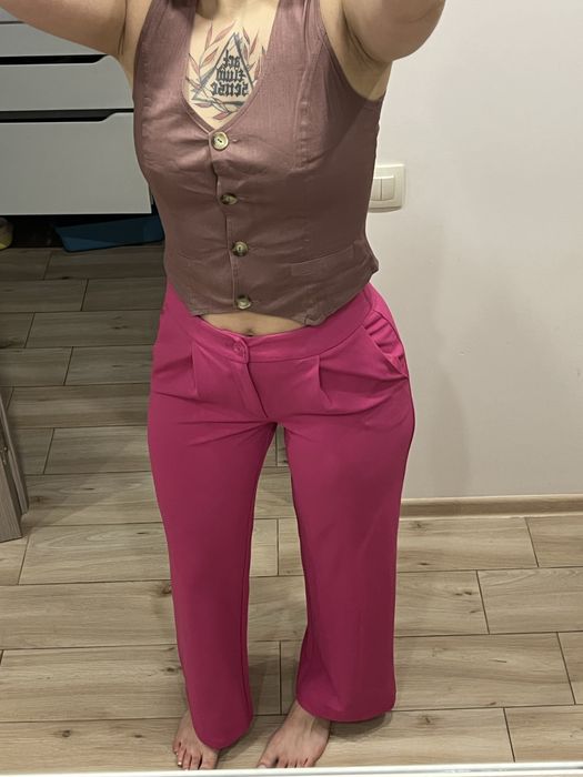 Штани рожеві класичні
