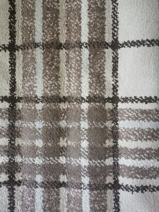 Продам ковёр в хорошем состоянии