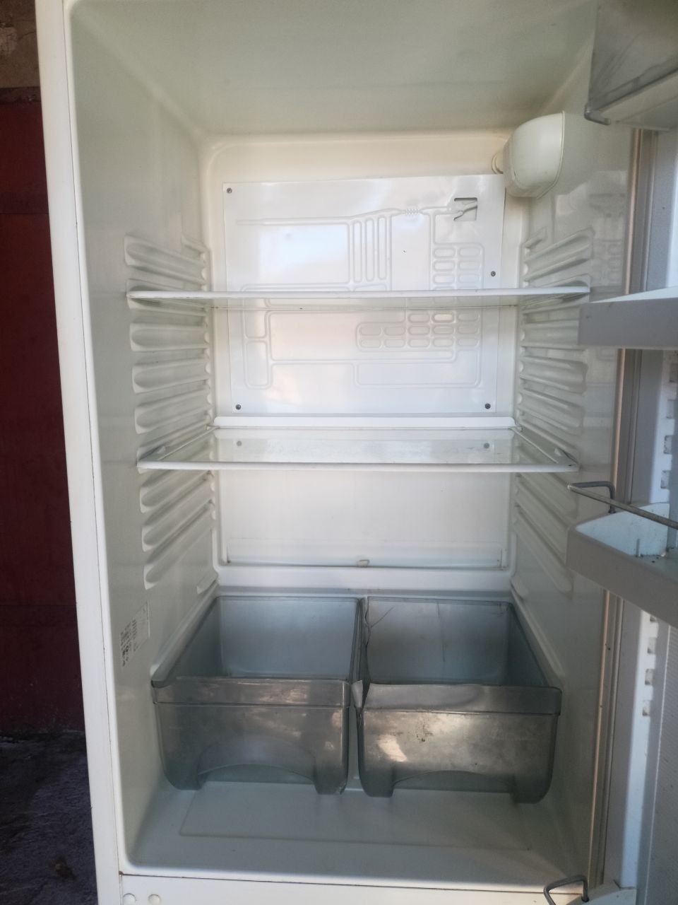 Продам холодильник