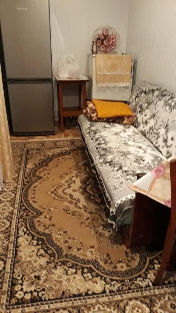Будинок з ділянкою