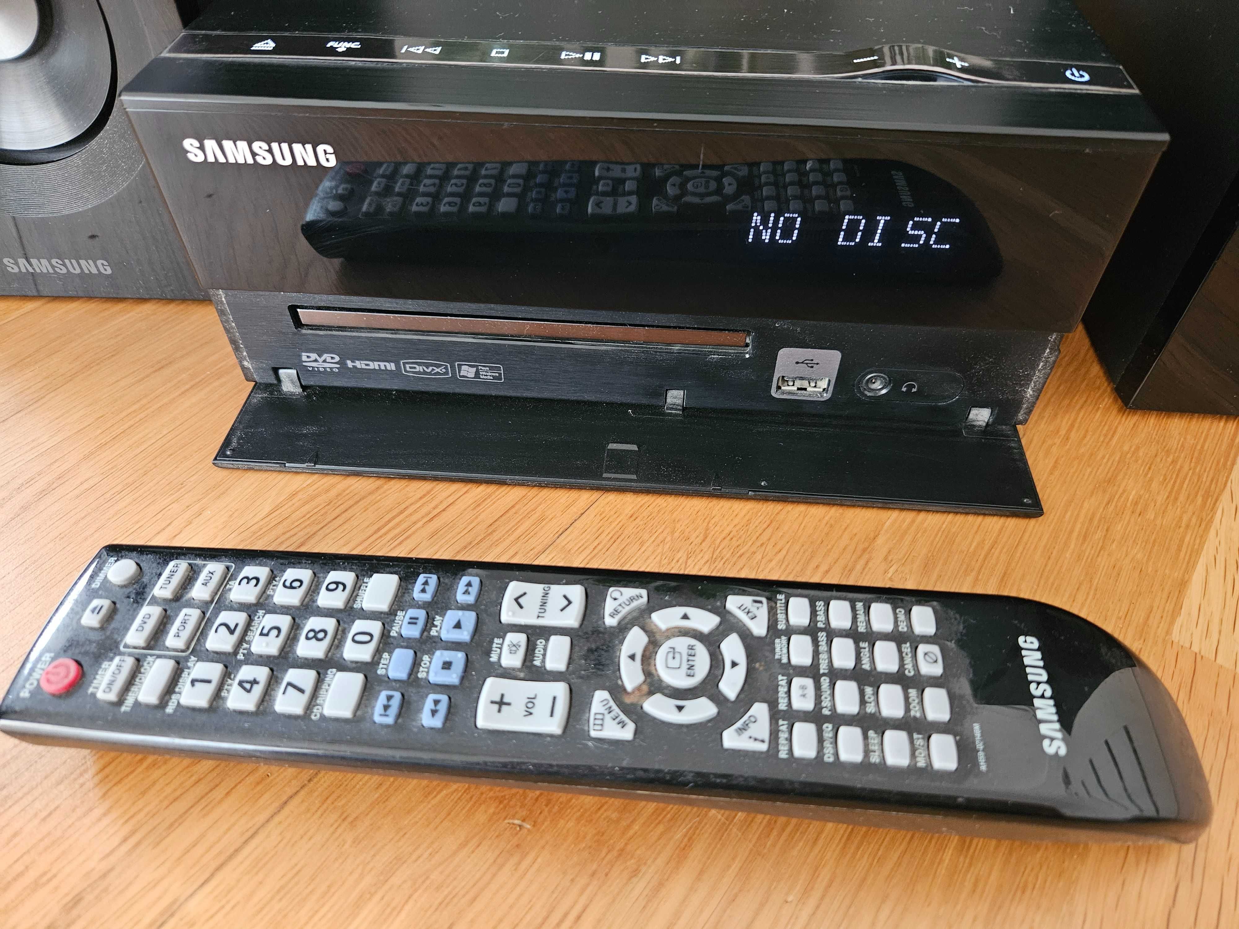 Wieża Samsung MM-C430D