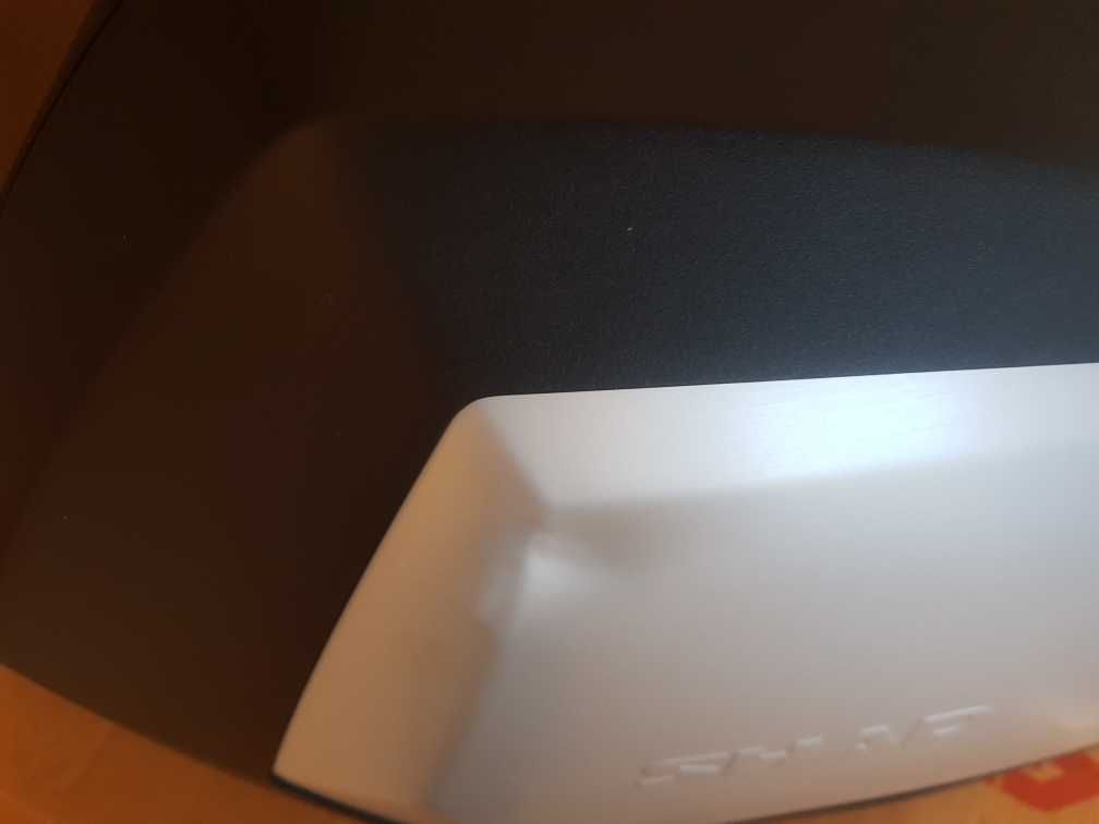 Kufry motocyklowe Shad sh35 nowe z kluczykami, jeden lekko wgnieciony