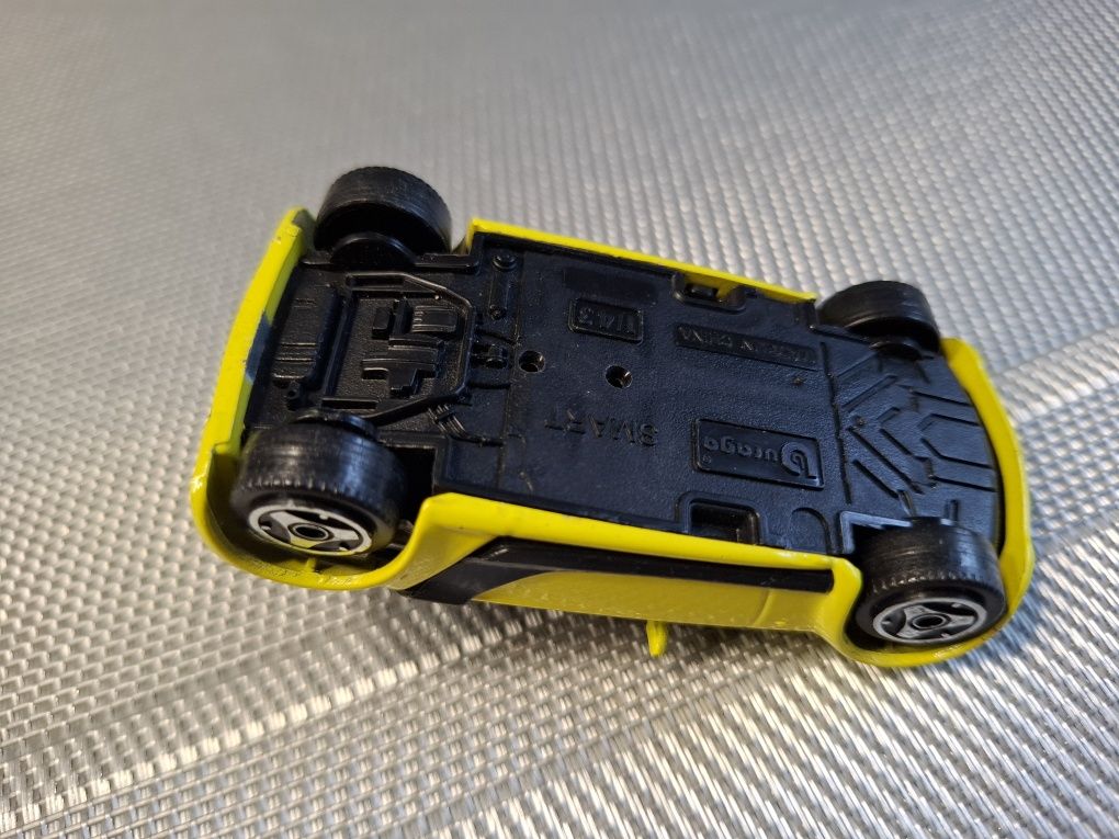 Bburago smart model samochodu