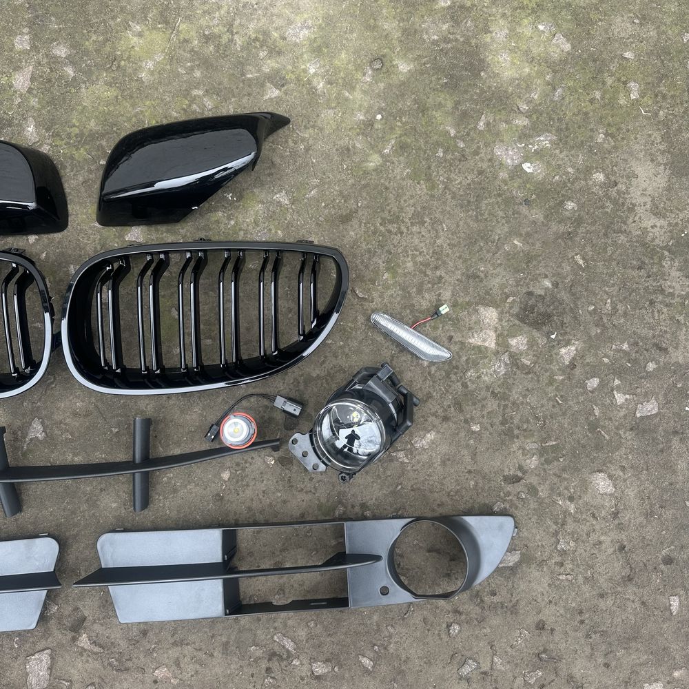 Решотка бампера bmw e60 e61 решітка туманки ноздрі бмв Е60 Е61 BMW