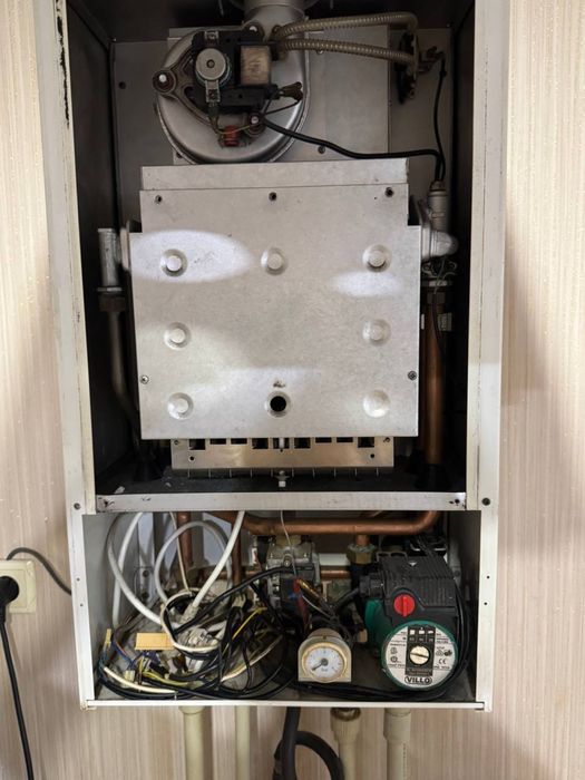 Котел газовий двухконтурный Kroos