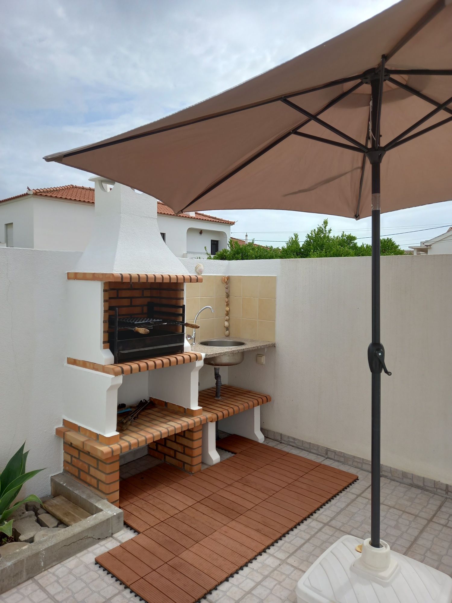 Casa 50m da Praia da Lota - SETEMBRO AINDA DISPONIVEL