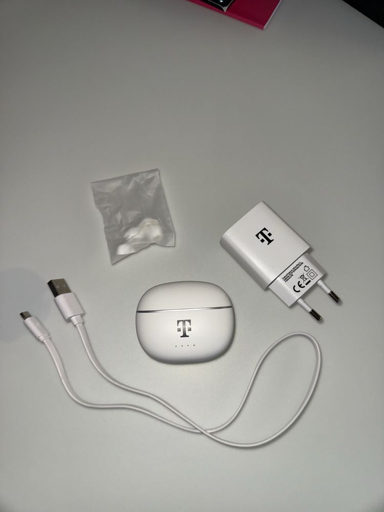 T Phone Pro (2023)