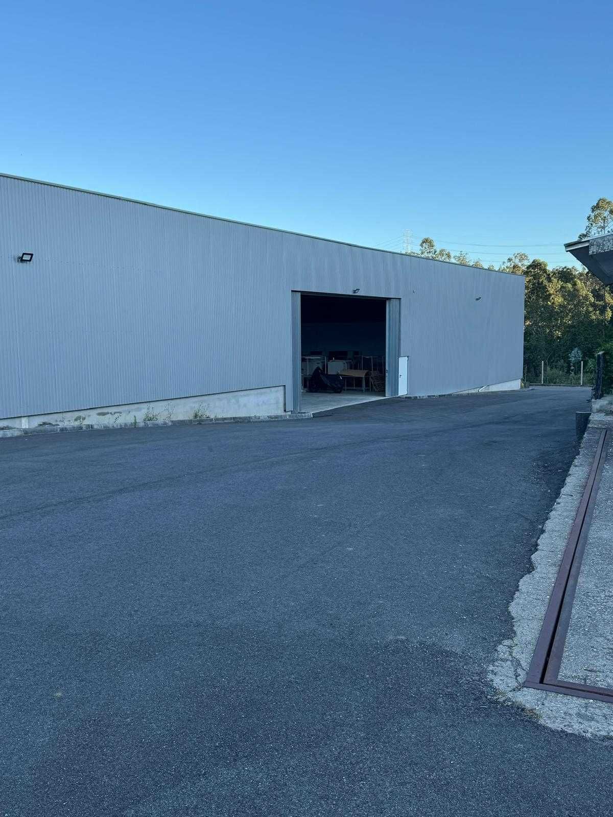 Aluguer pavilhão 1500m2