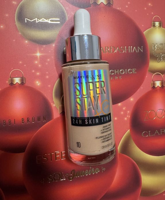 Maybelline Super Stay 24H Skin Tint Podkład Rozświetlający