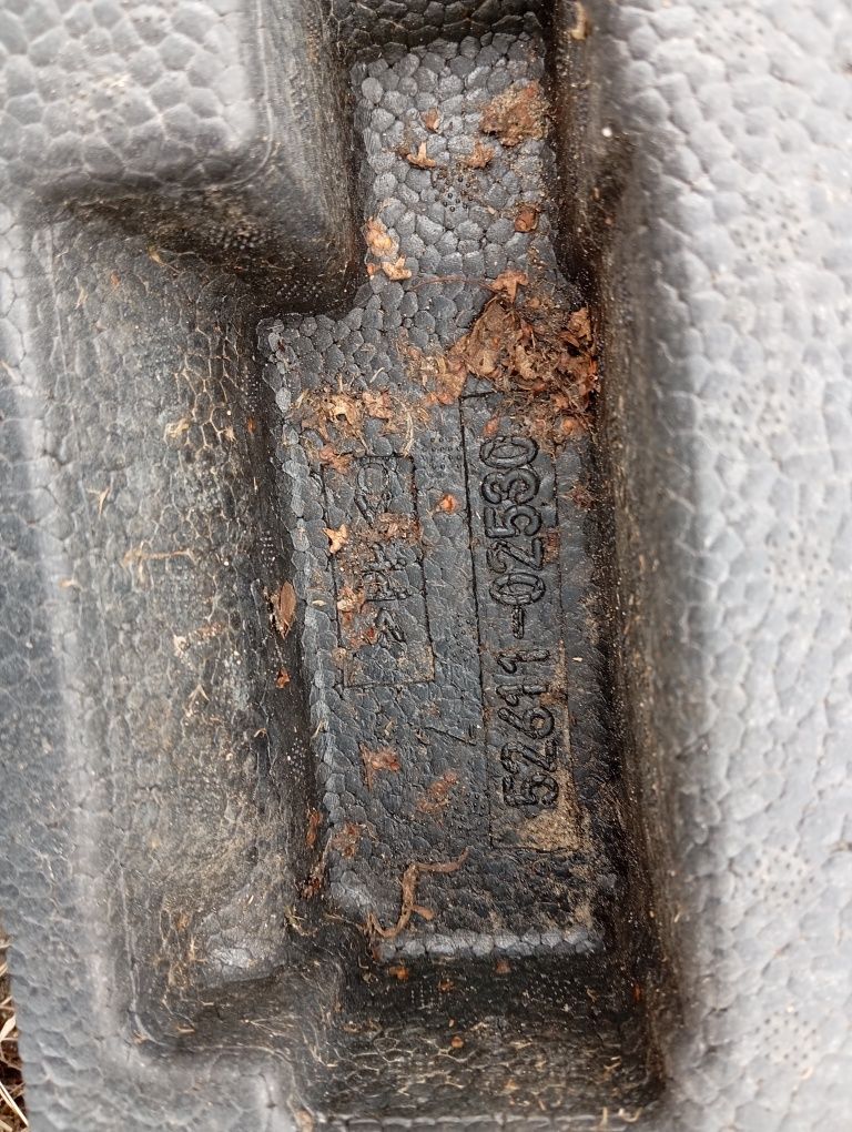 Absorber wzmocnienie zderzaka przedniego przód Toyota Corolla E21 Org