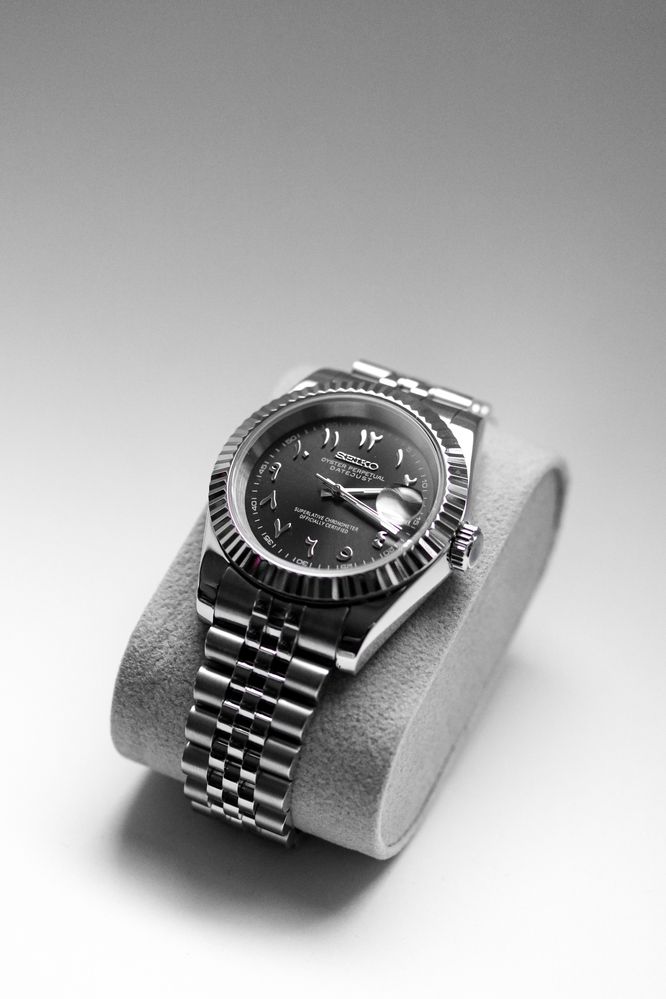 Zegarek Custom Seiko Mod Arabic Czarny Datejust