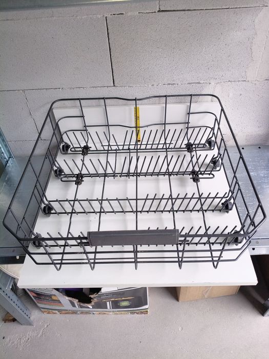 Oryginalny dolny kosz szufladowy zmywarki Whirlpool Beko