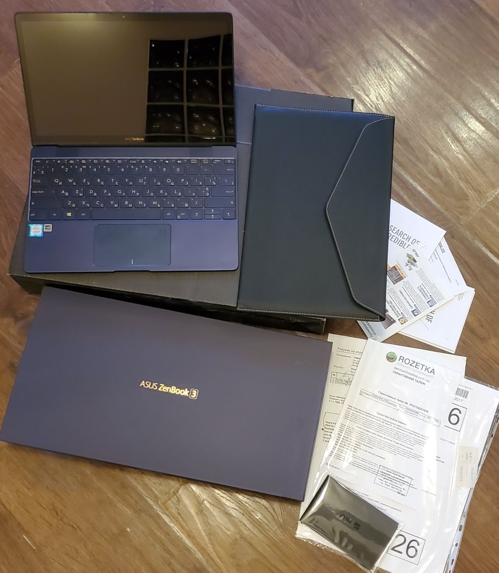 Asus Zenbook 3 ультрабук, діагональ 12,5