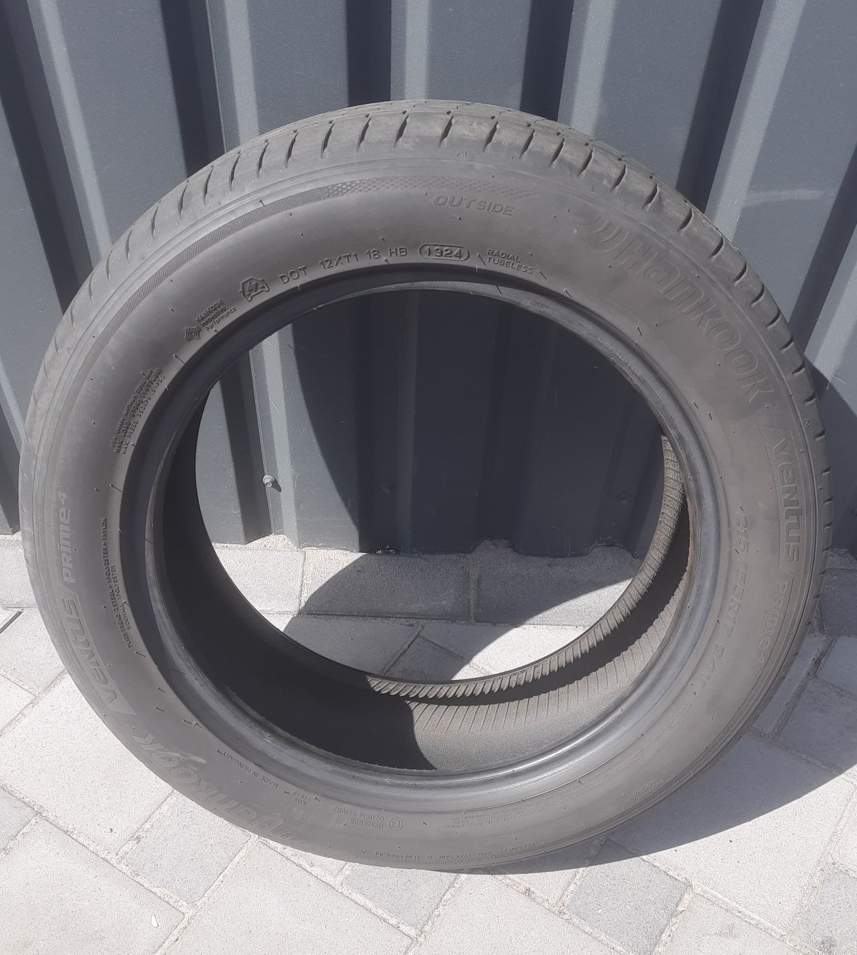 Одна шина 215/55 R17 Hankook