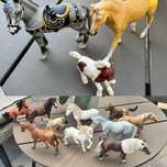 Zestaw 13 koni duże koników Schleich collecta