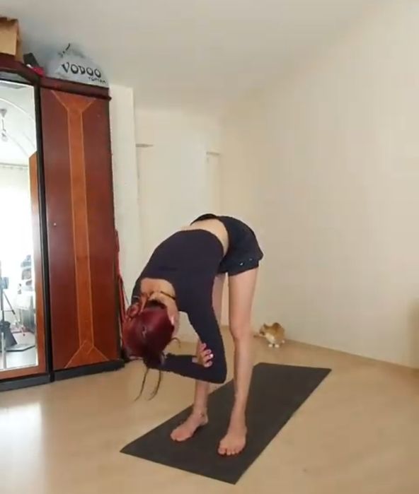 Стретчинг онлайн и в Одессе. Для абсолютно ВСЕХ возрастов!