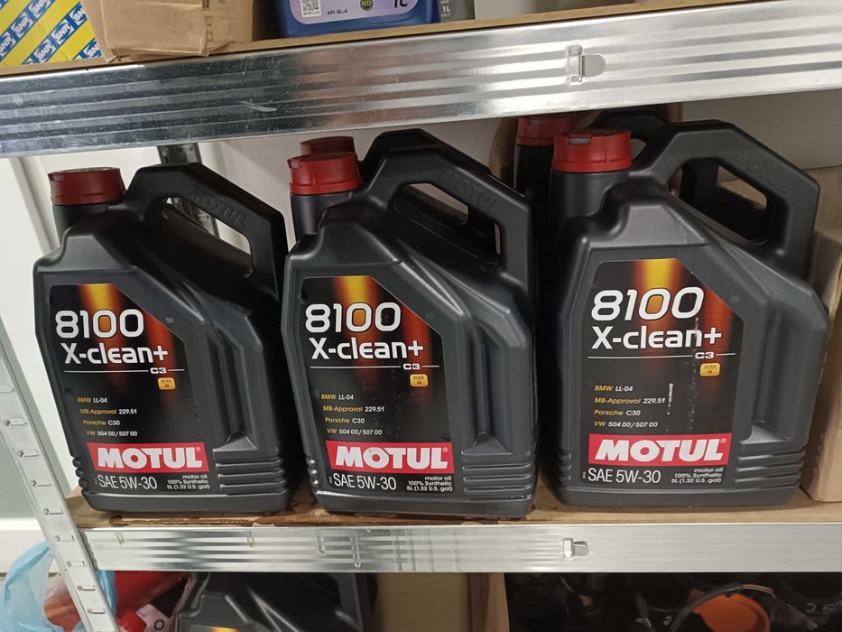 Масло Motul 8100 X-clean+5w30