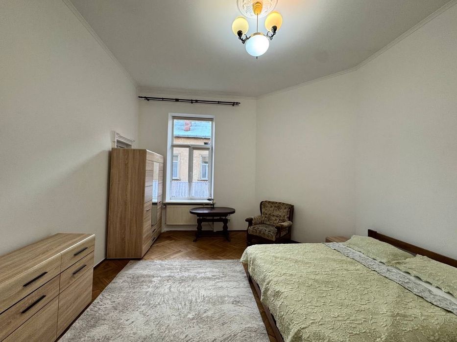 Центр міста! Оренда 2кім квартири, вул. Дорошенка 42 ~ парк Франка