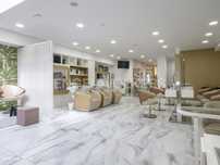 Espaço Comercial com Garagem em Telheiras