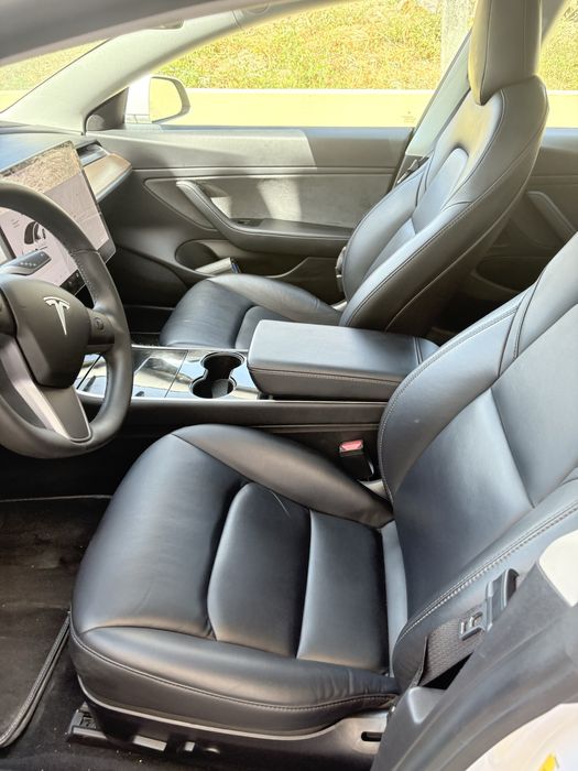 Tesla model 3 AWD Long Range Dual Motor