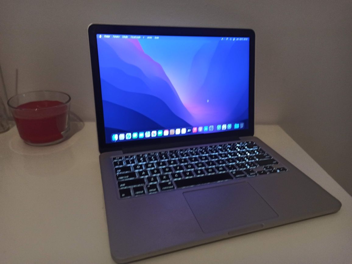 MacBook Pro 13 / 2015 / A1502 /  Adobe / CorelDRAW / Logic Pro