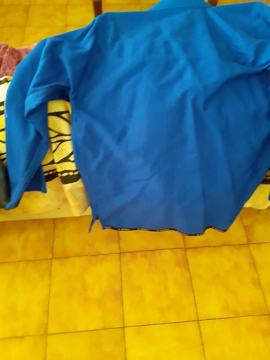 Kimono jiu jitsu tamanho A2