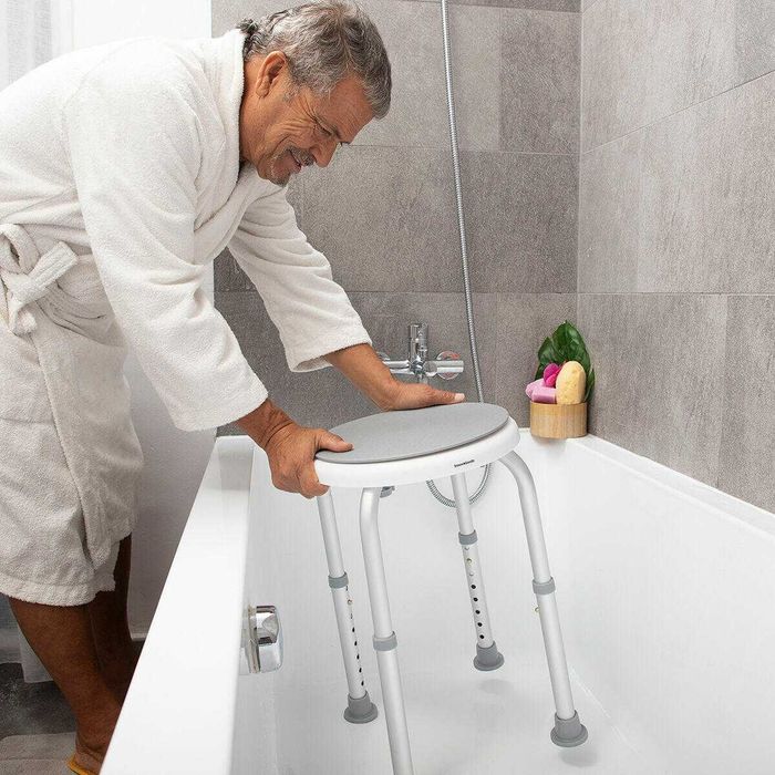 Taburete de Banho Giratório e Regulável