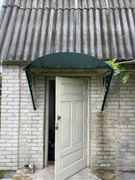 Козирок дашок навісний